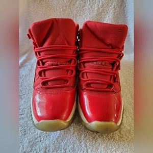 Air Jordan XI Sneakers Win Like 96 11s